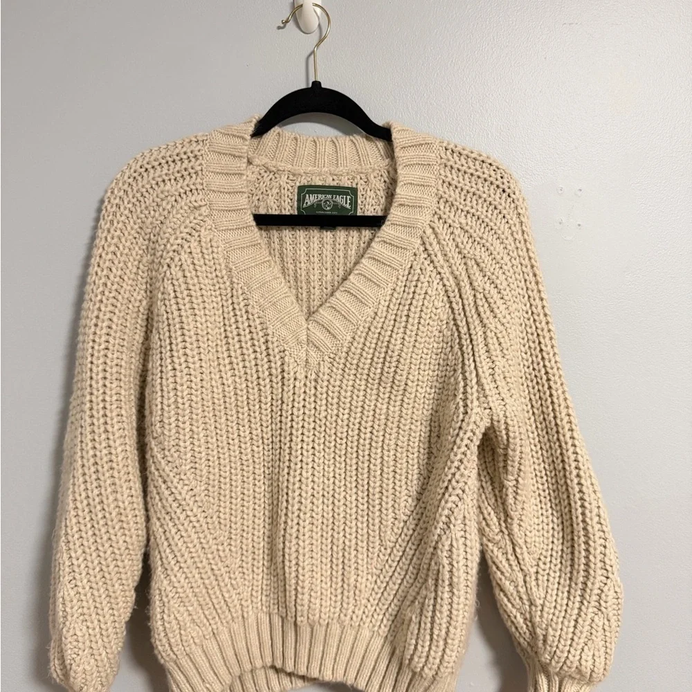American Eagle Outfitters V-Neck Sweater